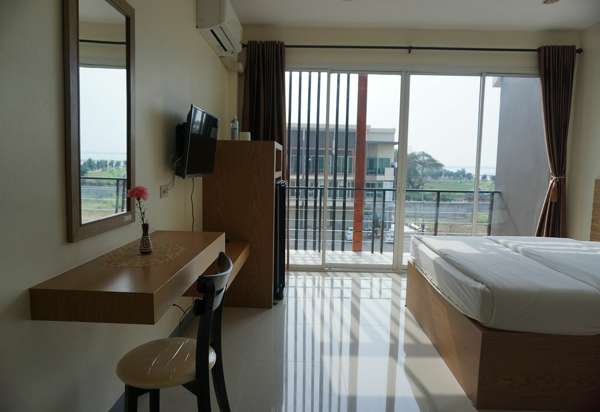 Lew Residence Phayao Luaran gambar